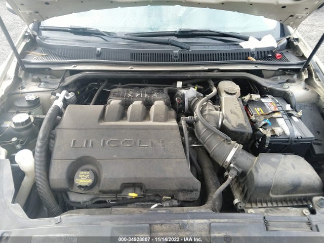 Lincoln MKS 2011 1LNHL9DRXBG615233 Image 10