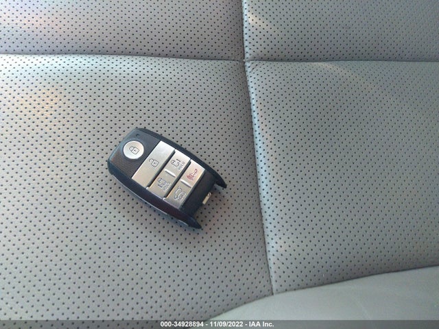 2017 Kia Sedona, VIN: KNDMB5C15H6293285