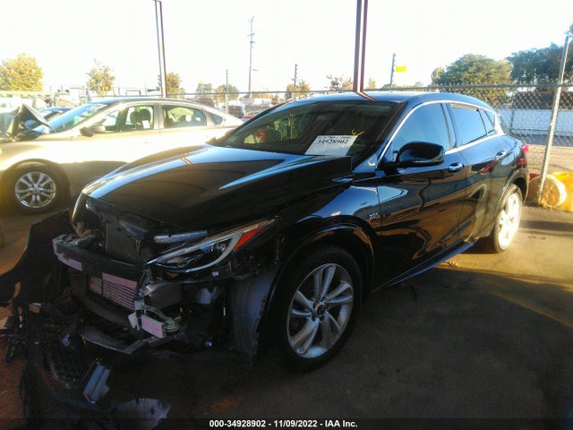 2018 Infiniti QX30, VIN: SJKCH5CPXJA061070