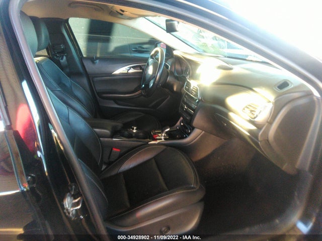 2018 Infiniti QX30, VIN: SJKCH5CPXJA061070