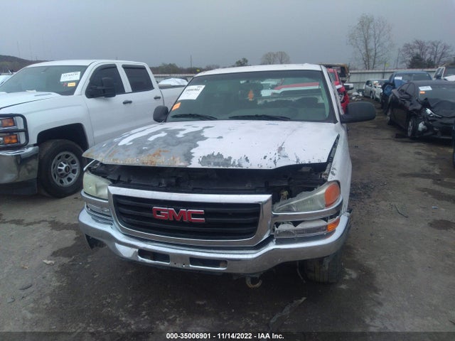 2005 GMC SIERRA 1500 SLE VIN: 2GTEC13T851165833