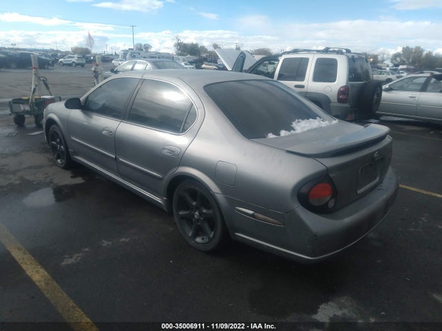 2003 NISSAN MAXIMA SE VIN: JN1DA31AX3T418434