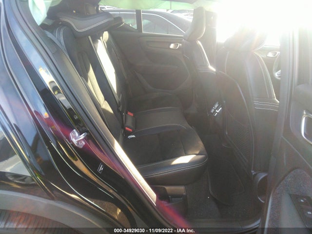 2021 VOLVO XC40 R-DESIGN VIN: YV4162UM5M2449533