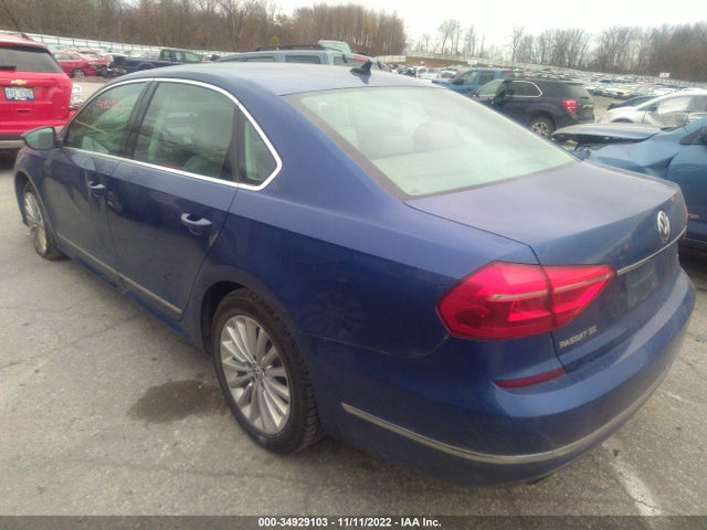 2016 Volkswagen Passat, VIN: 1VWBS7A38GC063096