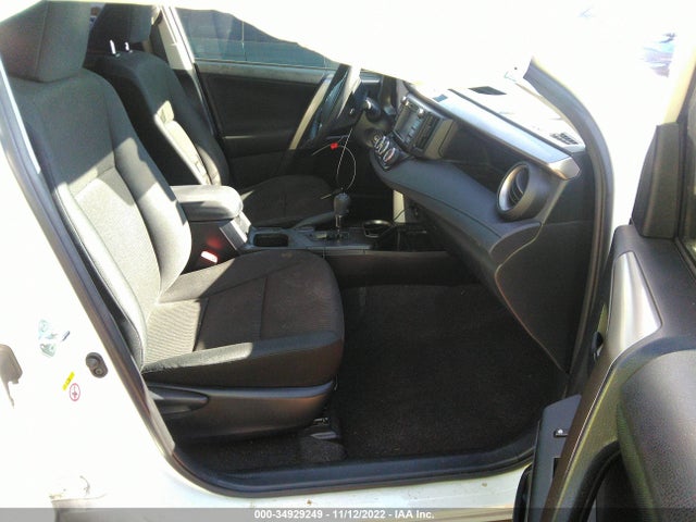 Toyota RAV4 LE 2018 JTMZFREV6JJ199419 Image 10