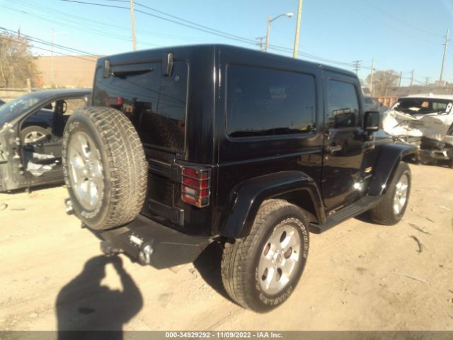 1C4AJWBG7FL700975 Jeep Wrangler Sahara