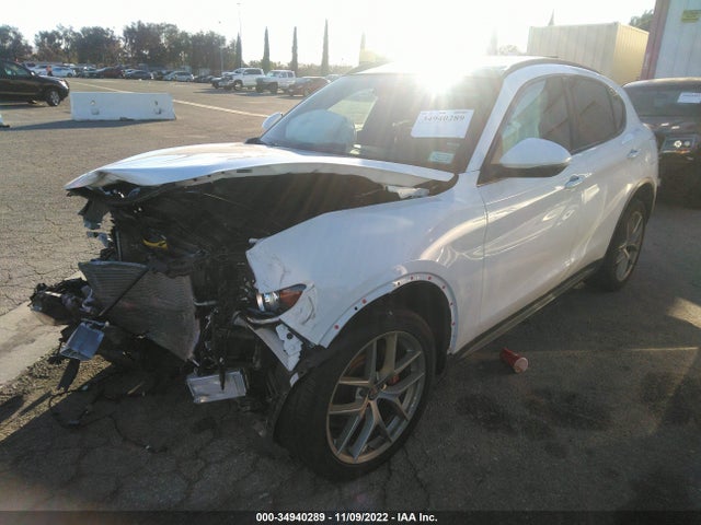 ZASFAKNN4J7B93499 Alfa Romeo Stelvio