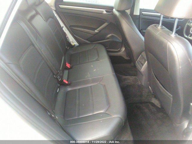 1VWDT7A3XHC070459 Volkswagen Passat R-line W/comfort Pkg