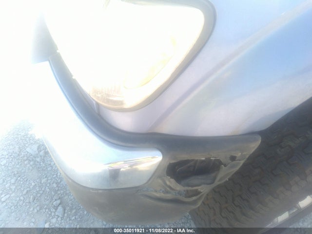 2000 TOYOTA TACOMA VIN: 4TAWN72N7YZ664313