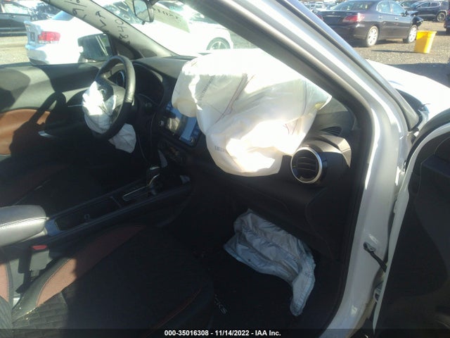 2021 NISSAN KICKS SR VIN: 3N1CP5DV0ML547647