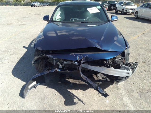 2018 BMW 3 Series, VIN: WBA8A3C50JA494975