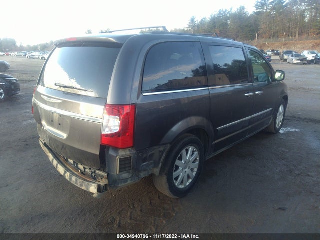 2015 Chrysler Town & Country, VIN: 2C4RC1BG2FR697930