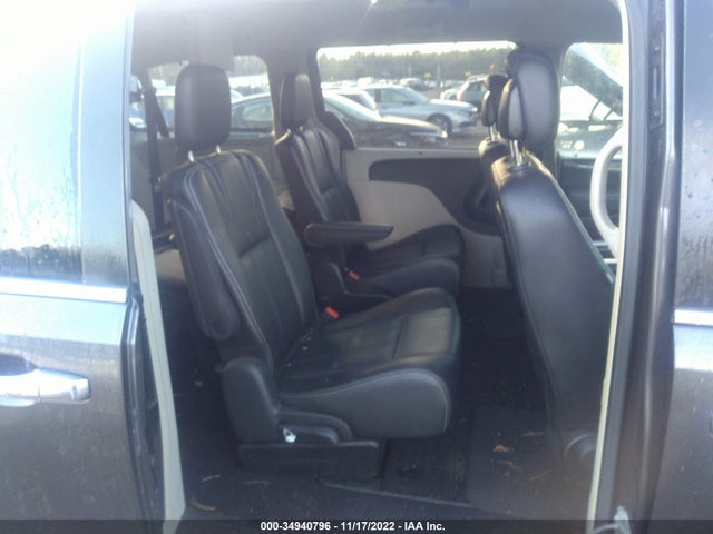 2015 Chrysler Town & Country, VIN: 2C4RC1BG2FR697930