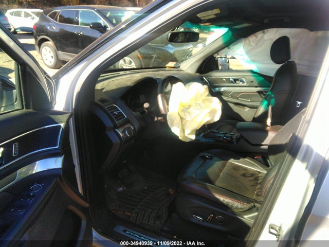 2016 Ford Explorer, VIN: 1FM5K8GT5GGB30058