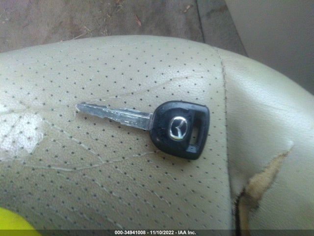 2004 MAZDA MAZDA6 S VIN: 1YVHP80D345N99205