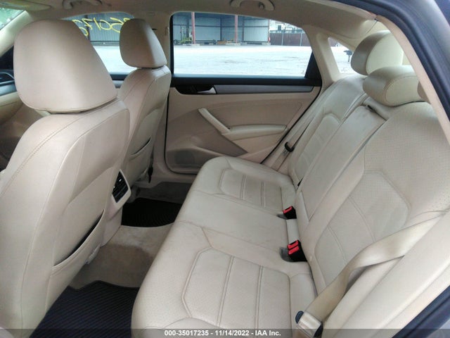 1VWBS7A35EC088308 Volkswagen PASSAT SE