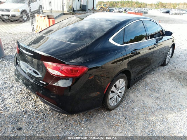 1C3CCCFB3FN588653 Chrysler 200 LX