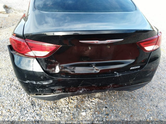 1C3CCCFB3FN588653 Chrysler 200 LX