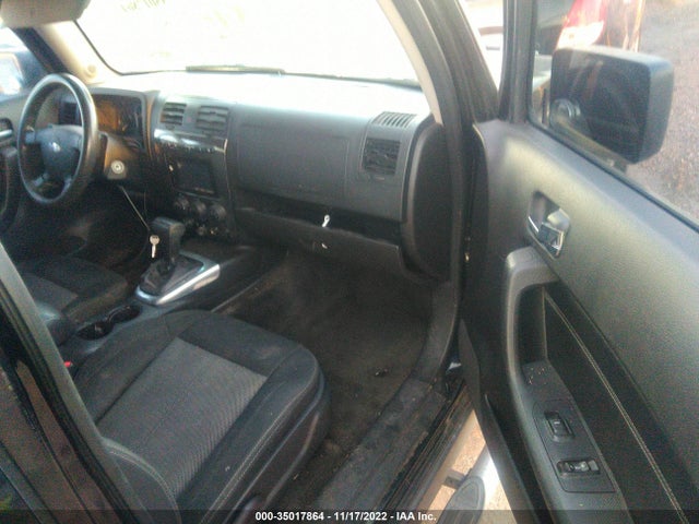 5GTDN136868103923 Hummer H3