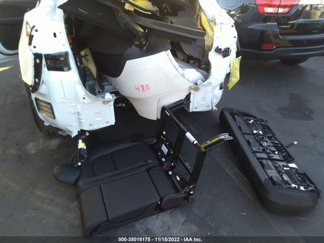 Tesla Model Y Performance 2022 7SAYGDEF1NF346265 Image 4