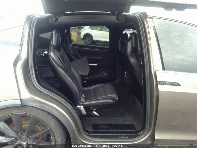 Tesla Model X 70d/90d/75d/60d/p100d 2016 5YJXCBE27GF021788 Image 8
