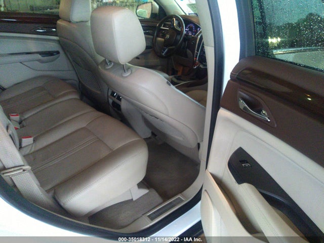 2015 Cadillac SRX, VIN: 3GYFNDE34FS556071