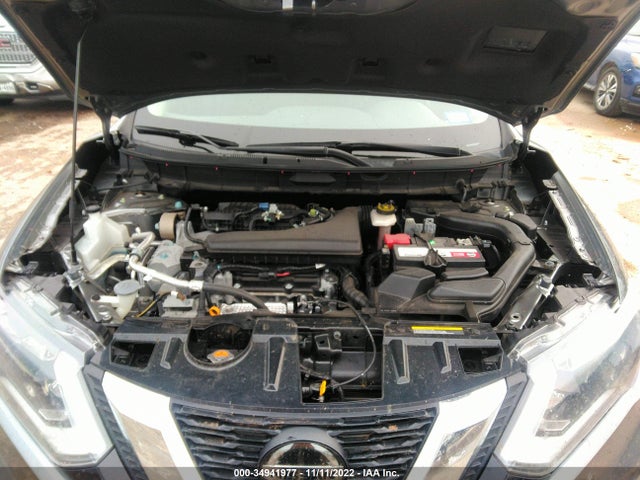 2018 NISSAN ROGUE SV VIN: KNMAT2MV6JP544914