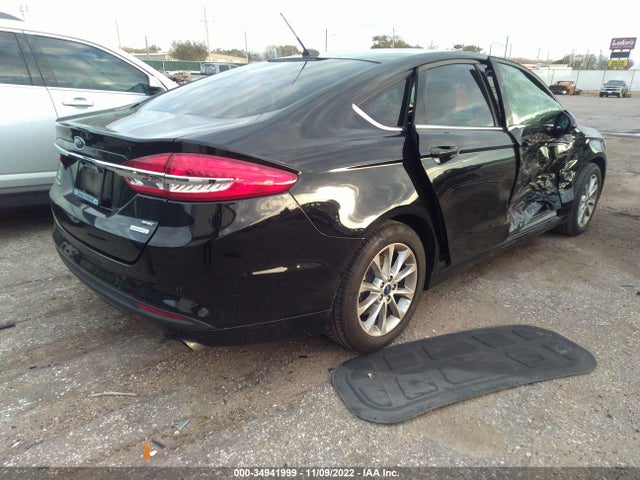 2017 Ford Fusion, VIN: 3FA6P0HD3HR247088