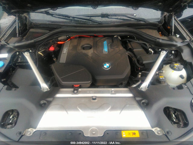 2021 BMW X3, VIN: 5UXTS1C02M9D71284