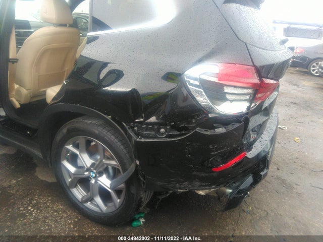 2021 BMW X3, VIN: 5UXTS1C02M9D71284