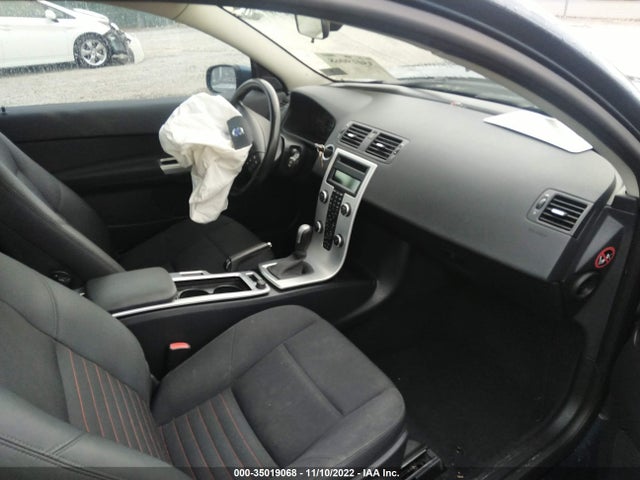 Volvo C30 2011 YV1672MK7B2242461 Image 5