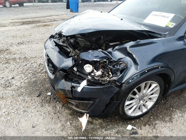 Volvo C30 2011 YV1672MK7B2242461 Image 6