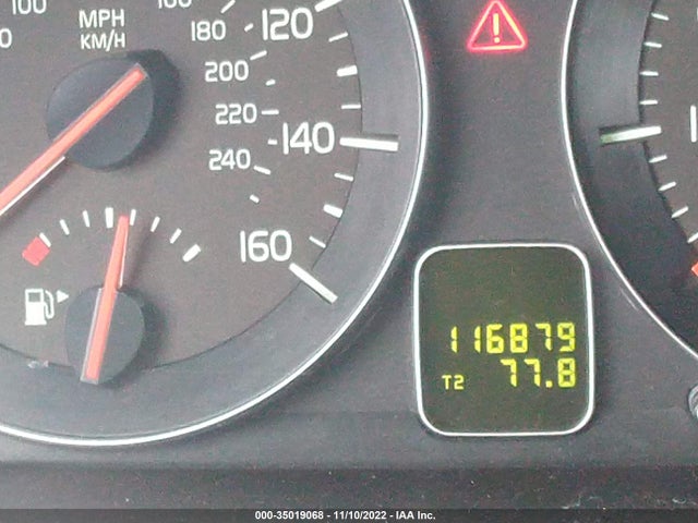 Volvo C30 2011 YV1672MK7B2242461 Image 7