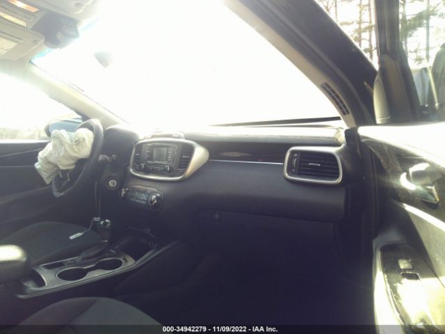 5XYPG4A37HG245684 KIA SORENTO LX