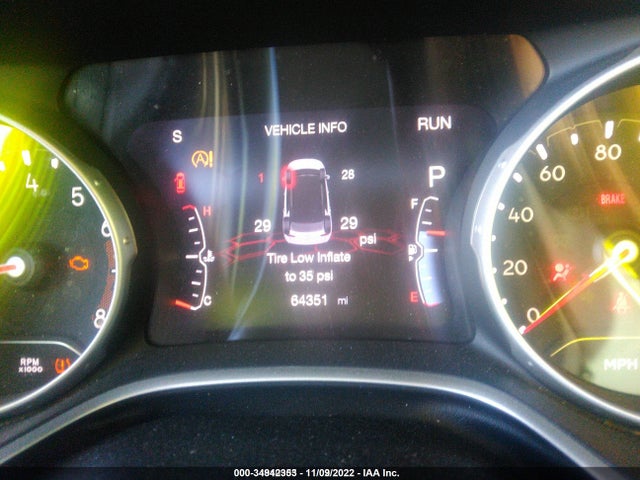 2019 Jeep Compass, VIN: 3C4NJCBB4KT637000