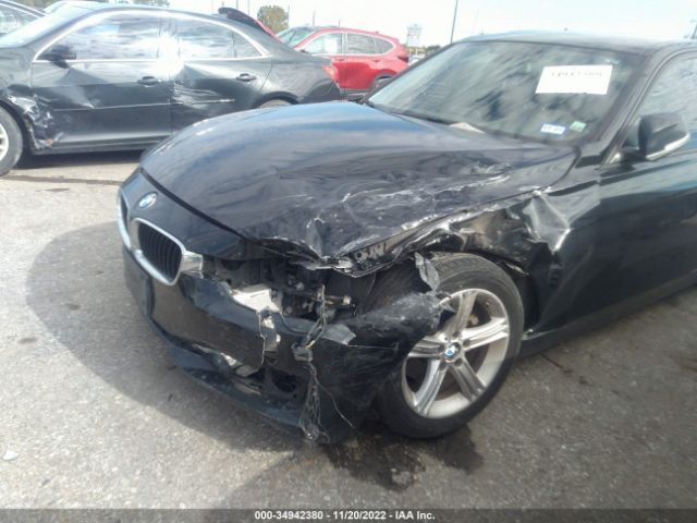 WBA3B1C51EK131421 BMW 3 Series 320i