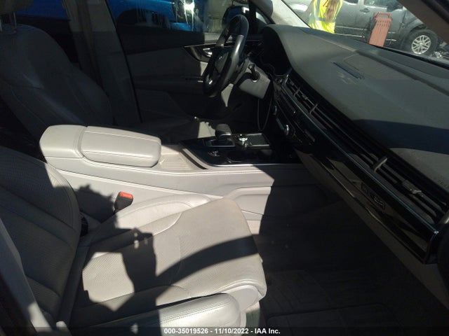 2017 AUDI Q7 PRESTIGE VIN: WA1VAAF72HD004286
