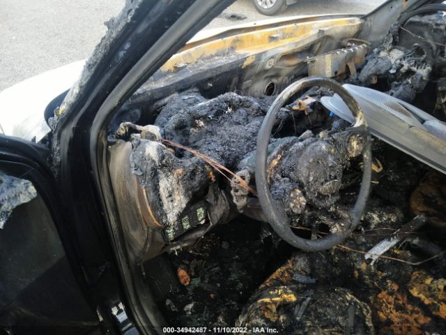 KNDJ23AU1L7735812 KIA SOUL LX