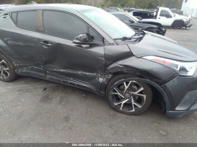2018 Toyota CH-R, VIN: NMTKHMBX5JR049209
