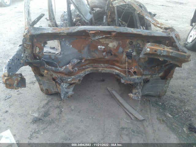 WA1LXBF70ND011843 Audi Q7 Premium Plus