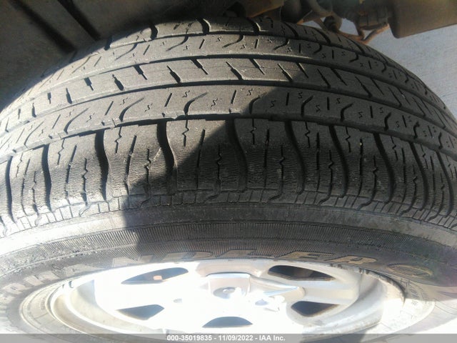 1C4NJPBAXED552011 Jeep Patriot Sport/altitude