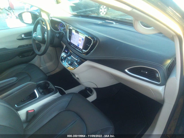 2022 Chrysler Pacifica Hybrid, VIN: 2C4RC1L79NR147962