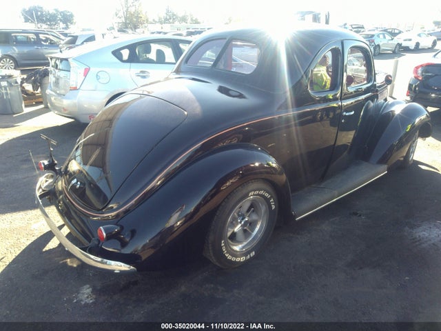 1937 FORD 2 DOOR VIN: 183757889