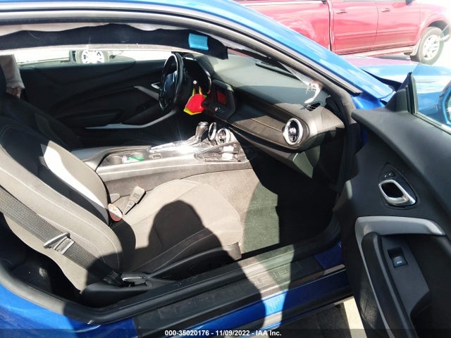 2020 Chevrolet Camaro, VIN: 1G1FB1RX4L0102733