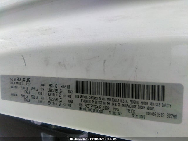 3C6TRVAGXJE103891 RAM Promaster Cargo Van