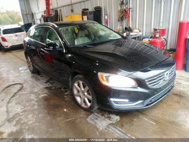 2016 Volvo V60, VIN: YV140MEK2G1306098