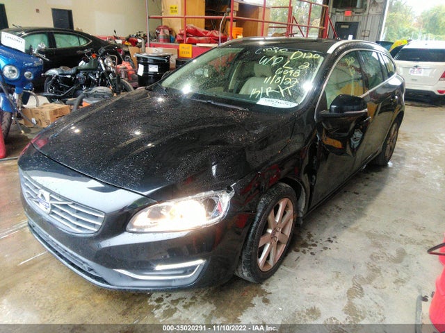 2016 Volvo V60, VIN: YV140MEK2G1306098