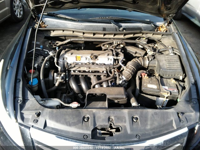 2011 HONDA ACCORD SDN EX-L VIN: 1HGCP2F82BA140390