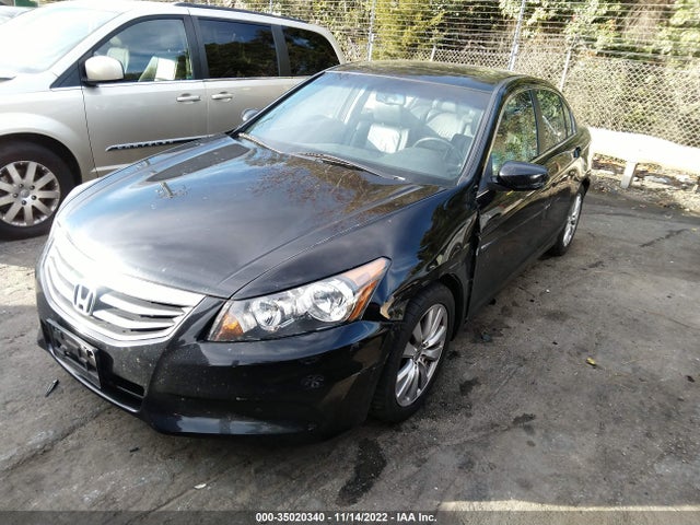 2011 HONDA ACCORD SDN EX-L VIN: 1HGCP2F82BA140390