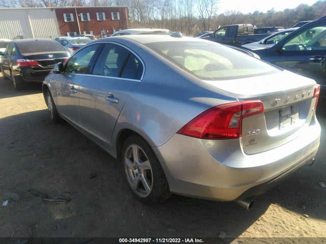 Volvo S60 T5 2013 YV1612FS2D1218303 Image 3